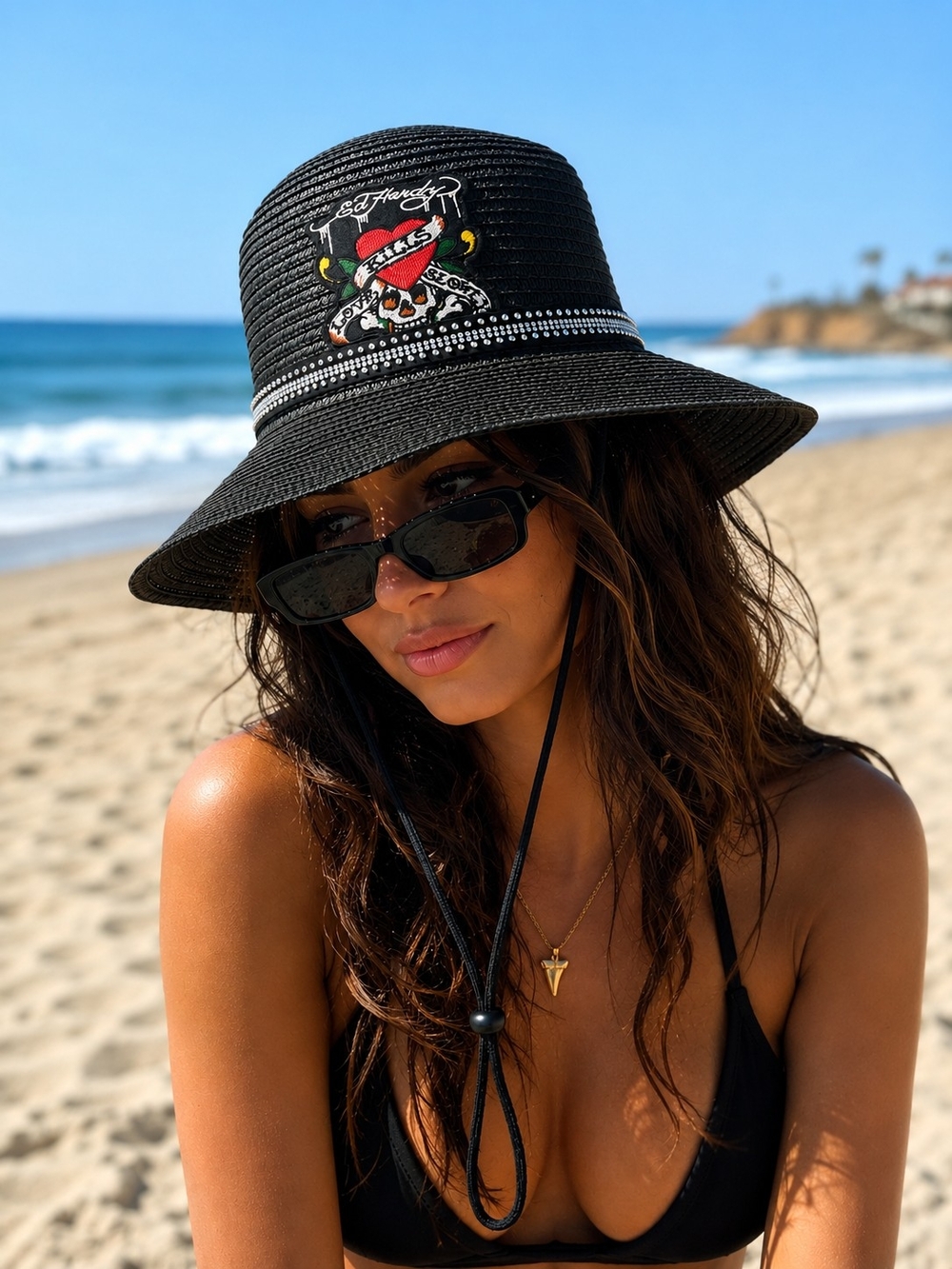 Ed Hardy Black Straw Sun Hat Skull Heart Rhinestone Trim UPF 50+ NWT Y2K